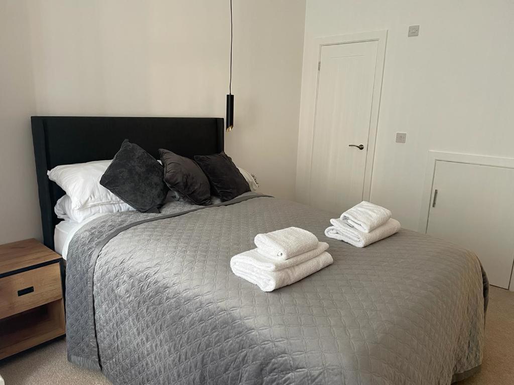 Wren - Luxury 1 Bed Serviced Suites Apartment *
